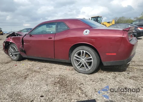 2019 Dodge Challenger Sxt z USA, uszkodzony, nr VIN 2C3CDZGG2KH712974